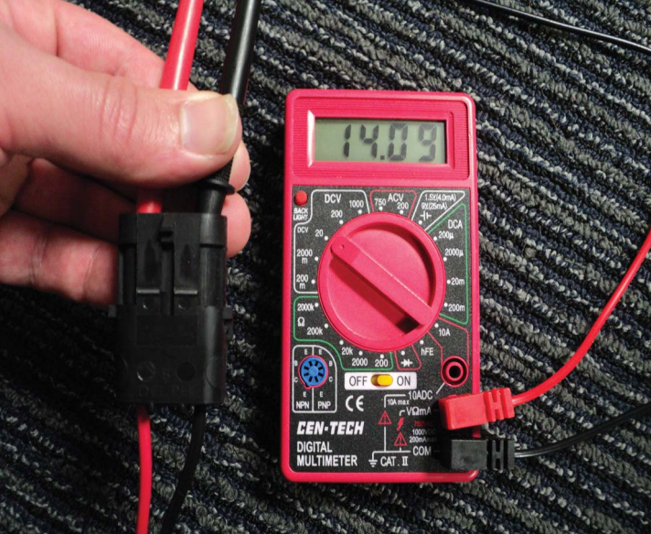 Testing cables with a multimeter